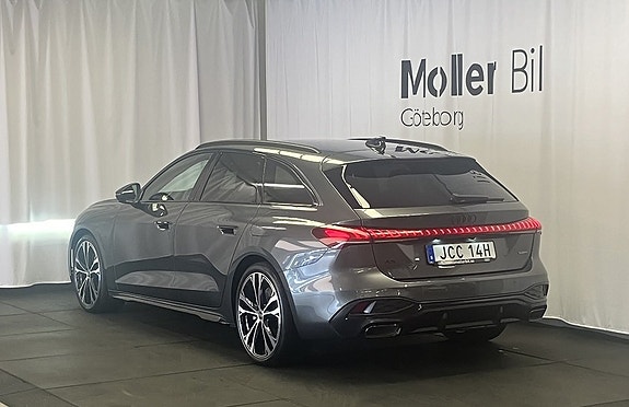 Audi A5 4 of 17