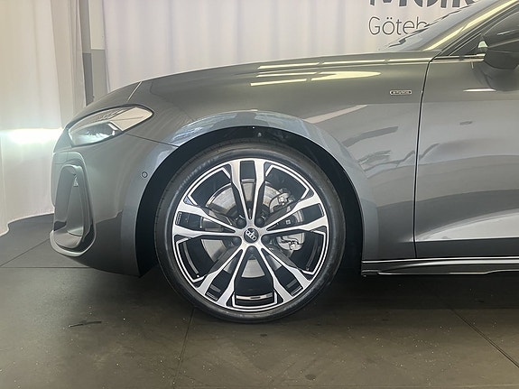 Audi A5 7 of 17