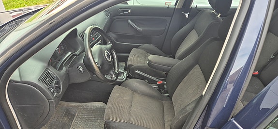 Volkswagen Golf IV 4 of 6