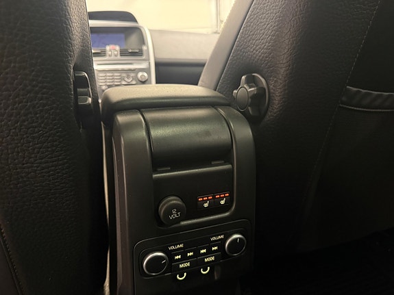 Volvo XC60 18 of 18