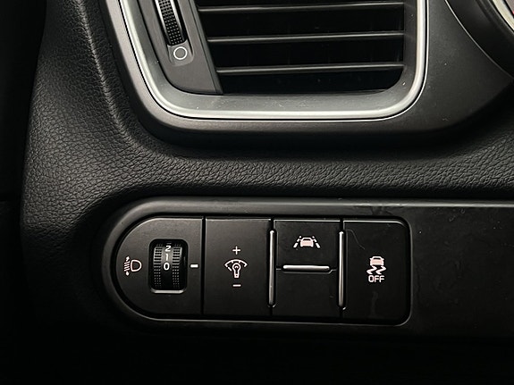 Kia Ceed 14 of 29