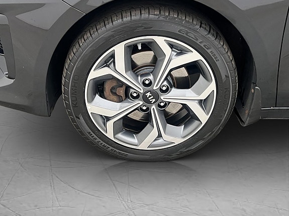 Kia Ceed 26 of 29