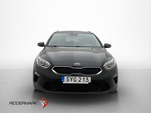 Kia Ceed 2 of 29