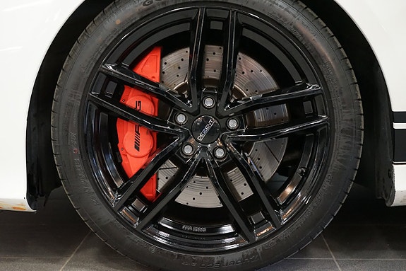 Mercedes-Benz CLA45 8 of 24