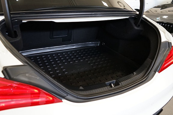 Mercedes-Benz CLA45 20 of 24