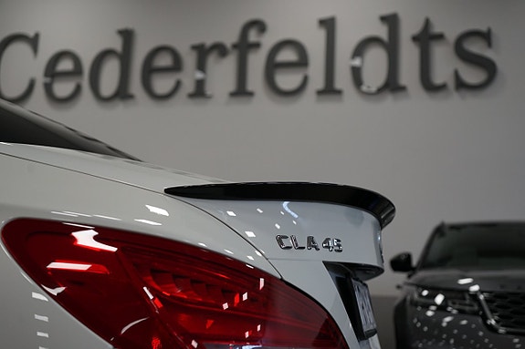 Mercedes-Benz CLA45 10 of 24
