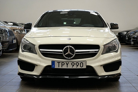 Mercedes-Benz CLA45 5 of 24