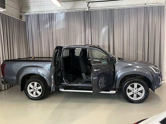 Isuzu D-max 6 of 18