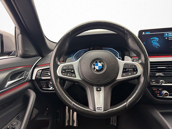 BMW 530e 17 of 30