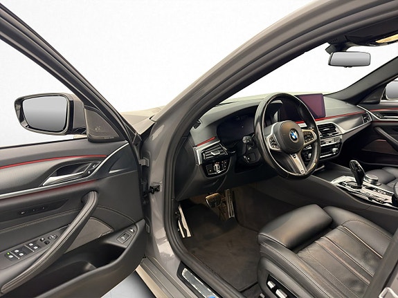 BMW 530e 12 of 30