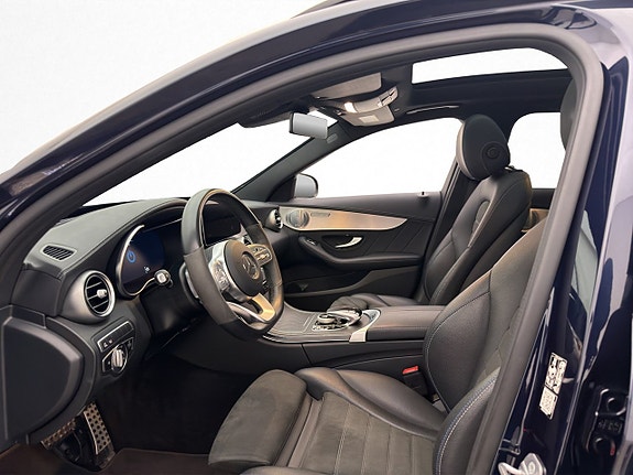 Mercedes-Benz C300 12 of 30