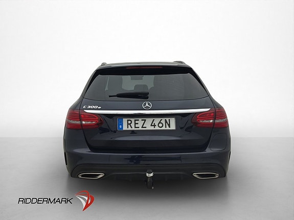 Mercedes-Benz C300 7 of 30