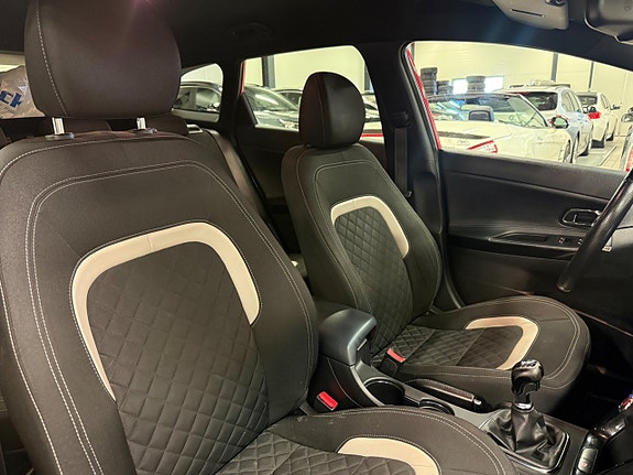 Kia Ceed 17 of 20
