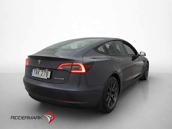 Tesla Model 3 8 of 30