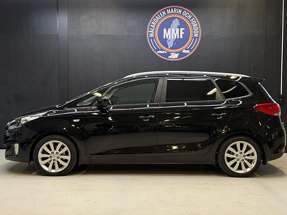 Kia Carens 4 of 23