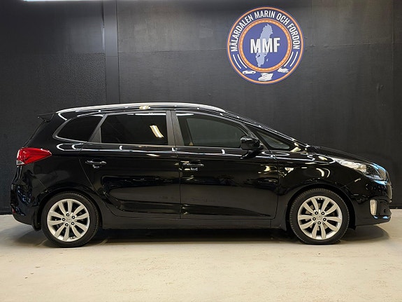 Kia Carens 2 of 23