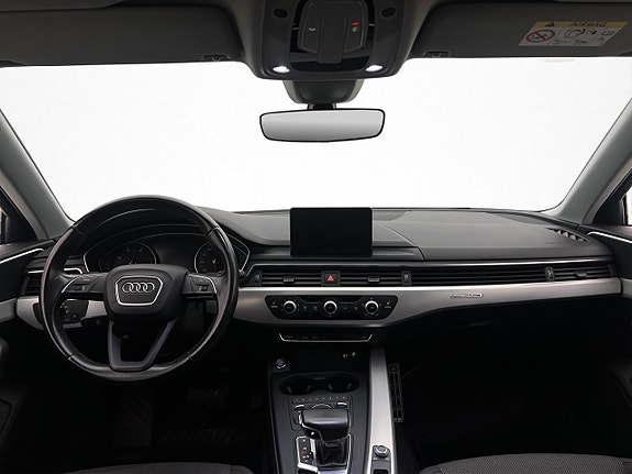 Audi A4 13 of 30