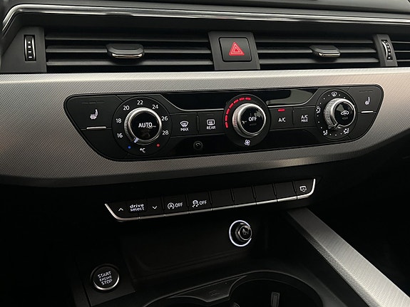 Audi A4 23 of 30