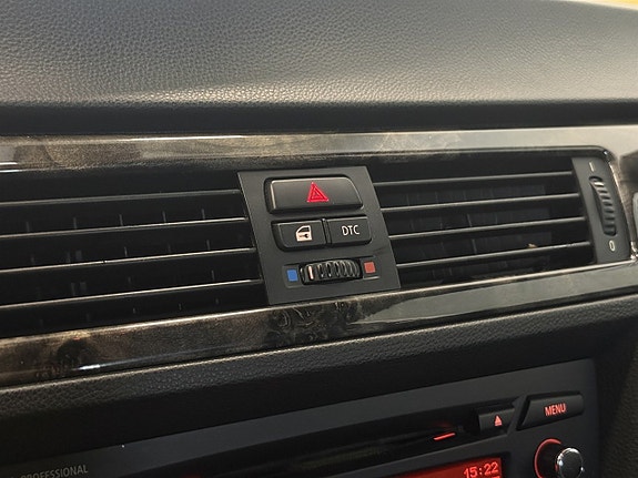 BMW 325i 17 of 24
