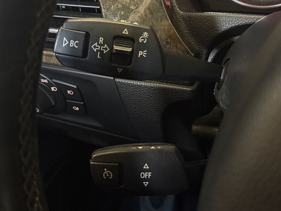 BMW 325i 14 of 24