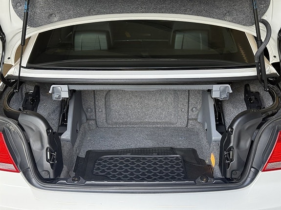 BMW 325i 5 of 24