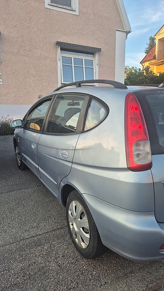 Daewoo Tacuma 6 of 12