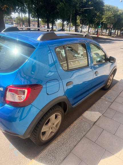 Dacia Sandero Stepway 4 of 12