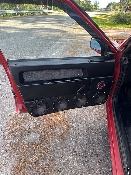 Volvo 740 15 of 17