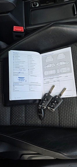Volkswagen Golf VII 7 of 8