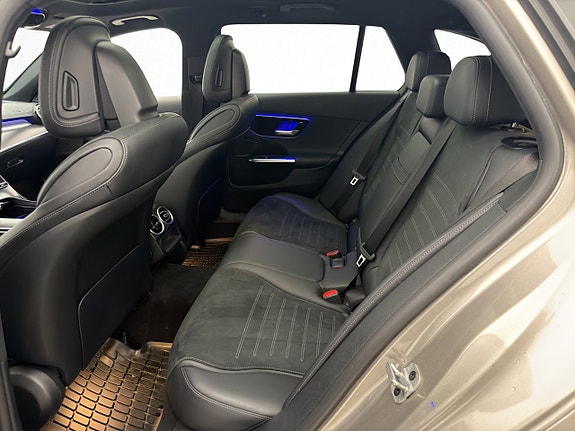 Mercedes-Benz C300 18 of 30