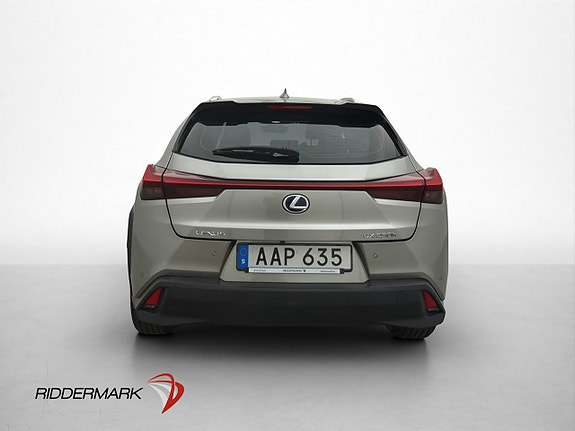 Lexus UX250h 6 of 29