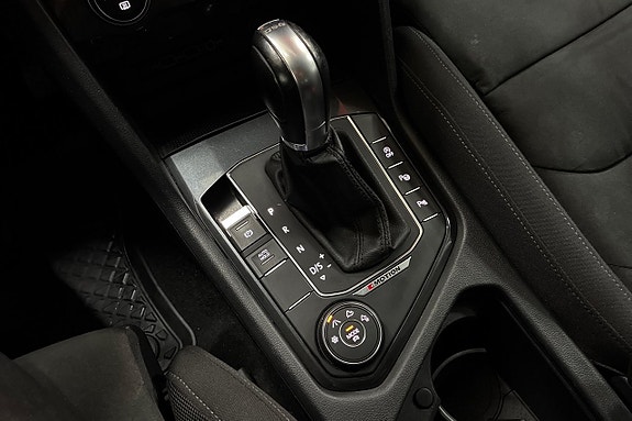Volkswagen Tiguan 23 of 27