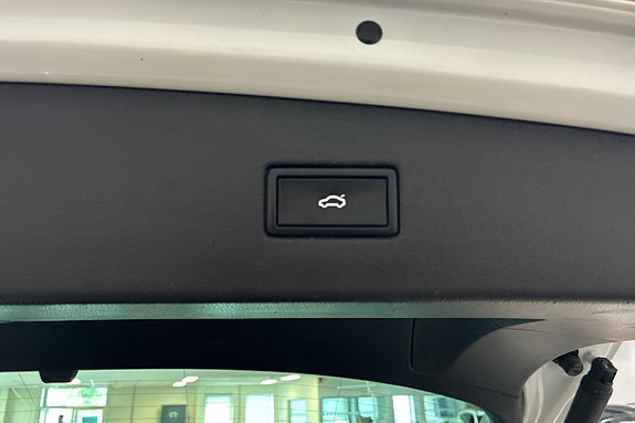 Volkswagen Tiguan 26 of 27