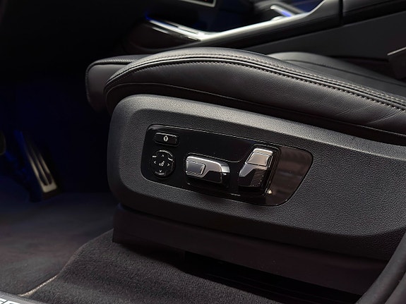 BMW X7 16 of 30