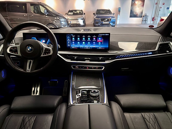 BMW X7 11 of 30