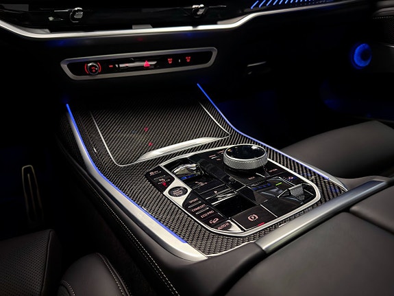 BMW X7 21 of 30