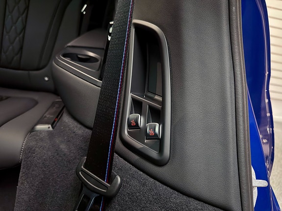 BMW X7 30 of 30