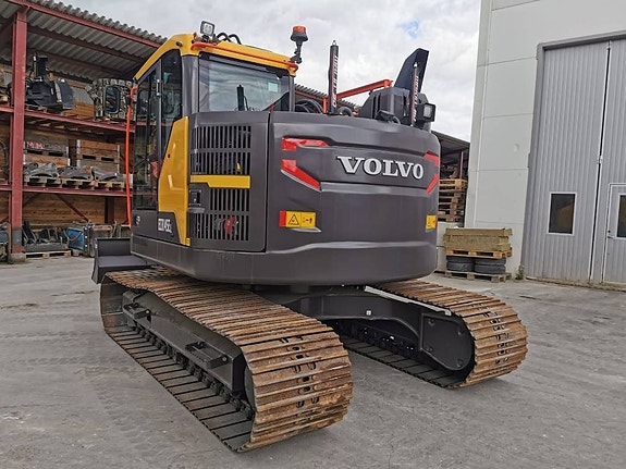 Volvo ECR 145 EL 7 of 8