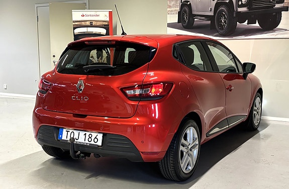 Renault Clio 19 of 19