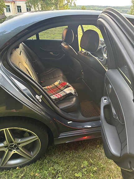 Mercedes-Benz C220 d 12 of 18