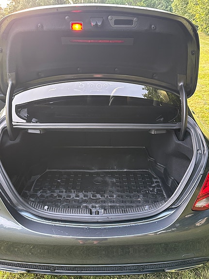 Mercedes-Benz C220 d 9 of 18