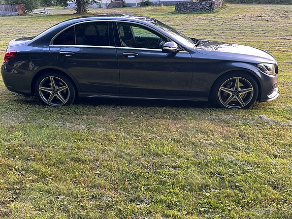 Mercedes-Benz C220 d 4 of 18
