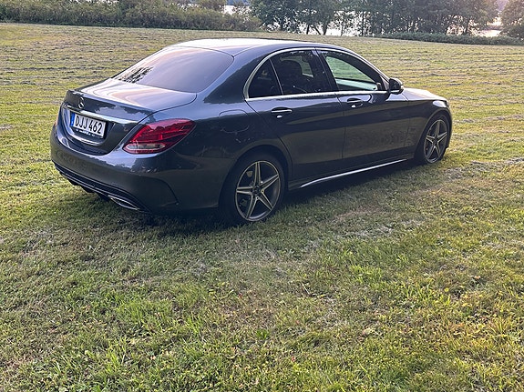 Mercedes-Benz C220 d 5 of 18