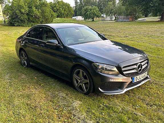 Mercedes-Benz C220 d 3 of 18