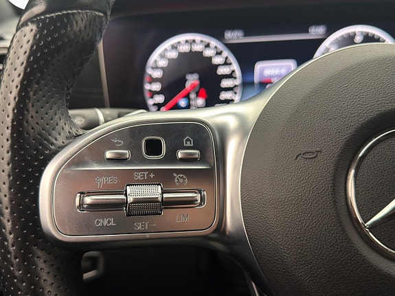 Mercedes-Benz E200 d 18 of 30