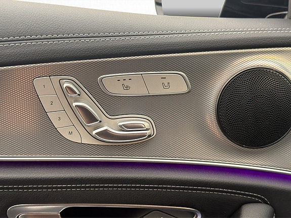 Mercedes-Benz E200 d 16 of 30
