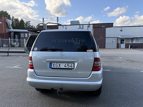 Mercedes-Benz M-Klass 5 of 16
