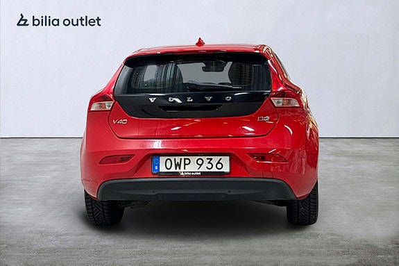 Volvo V40 7 of 28