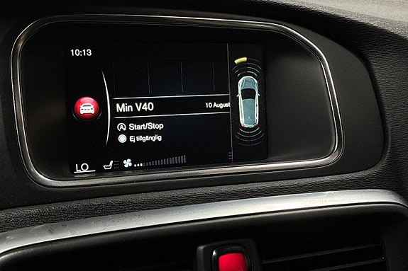 Volvo V40 19 of 28