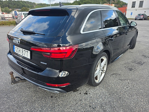 Audi A4 3 of 9